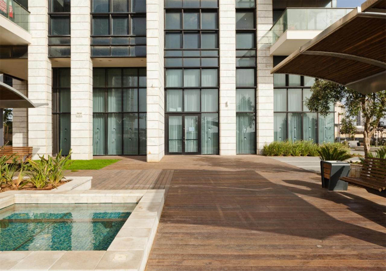 Oַ&O Group- Luxury Penthouse Jacuzzi Sea 36 Floor Apartment Bat Yam Bagian luar foto