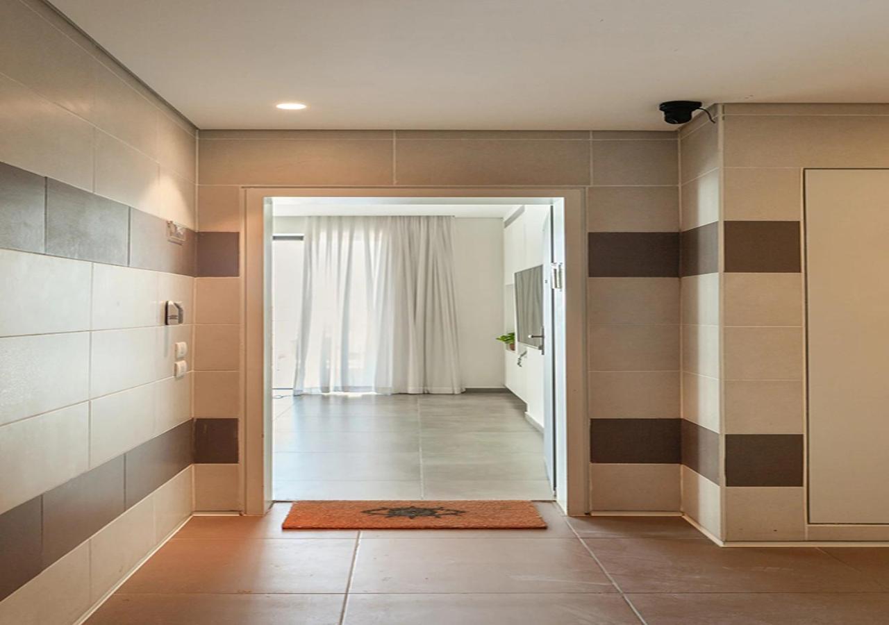 Oַ&O Group- Luxury Penthouse Jacuzzi Sea 36 Floor Apartment Bat Yam Bagian luar foto