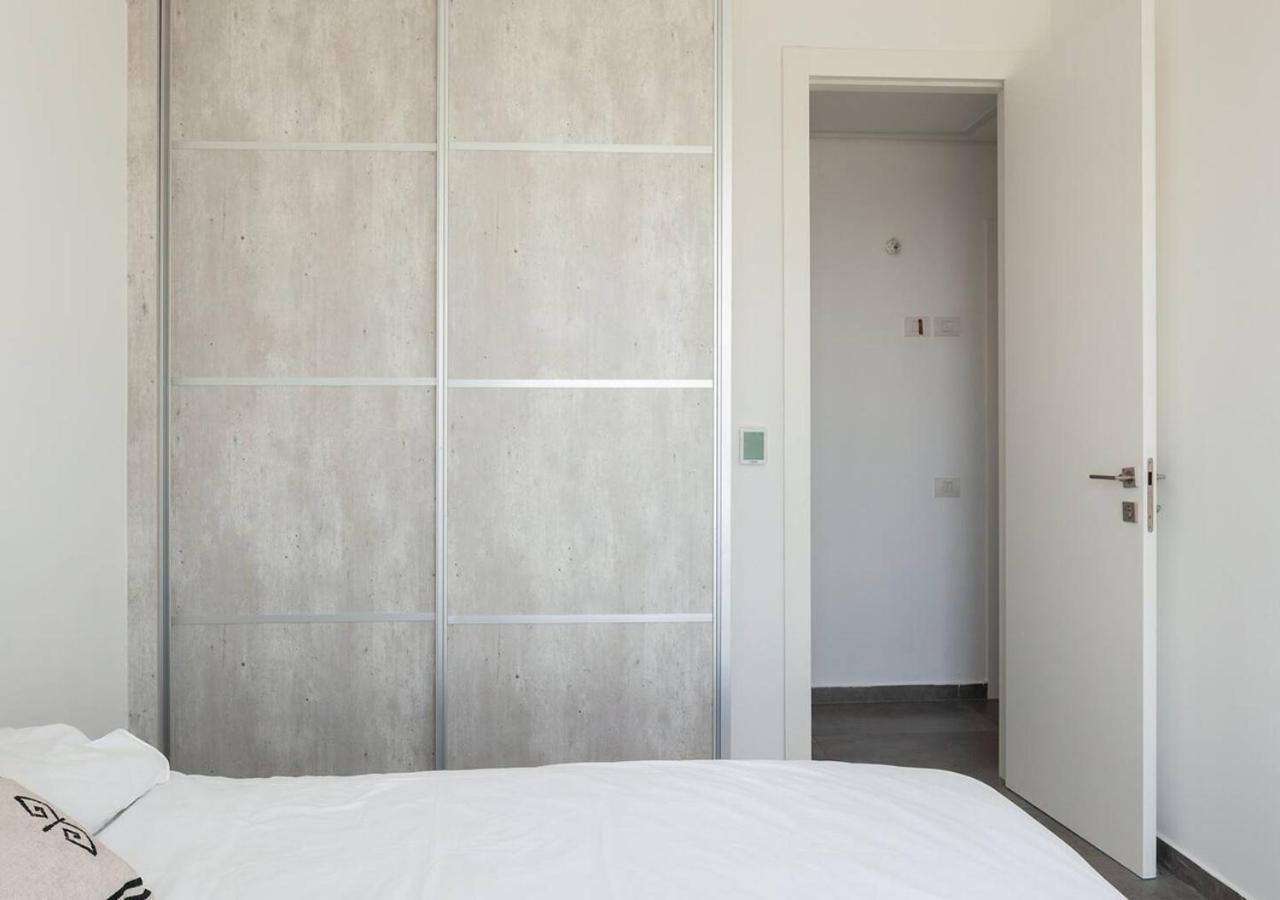 Oַ&O Group- Luxury Penthouse Jacuzzi Sea 36 Floor Apartment Bat Yam Bagian luar foto