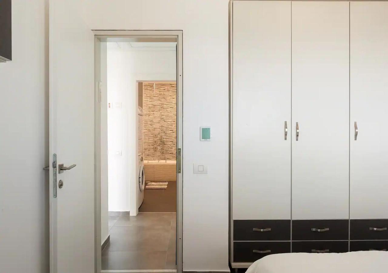 Oַ&O Group- Luxury Penthouse Jacuzzi Sea 36 Floor Apartment Bat Yam Bagian luar foto